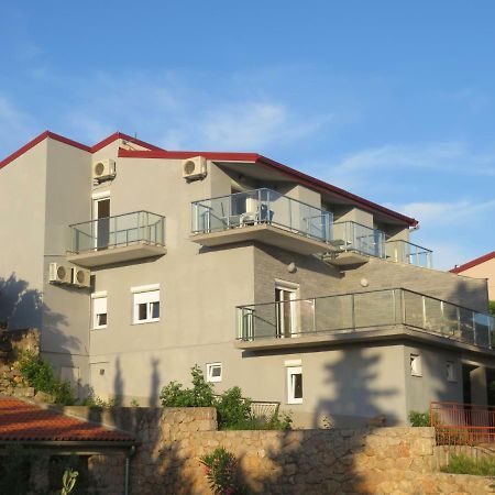 Vila Velvet Hotel Starigrad Paklenica Exterior photo